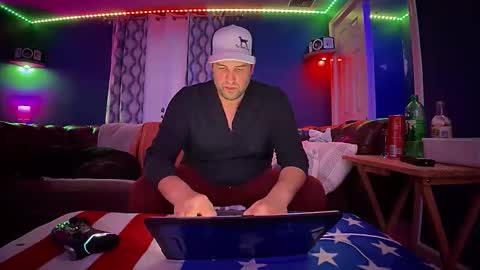 Snapshot of luv2watch1980 chatting on November 2025 09:48:02 PM luv2watch1980 online show from November 2025 09:48:02 PM