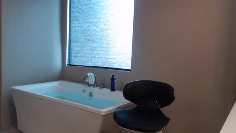 luv_missle online show from March 2025 06:23:02 PM