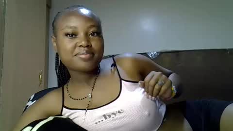 Tracy online show from September 2025 09:14:01 PM