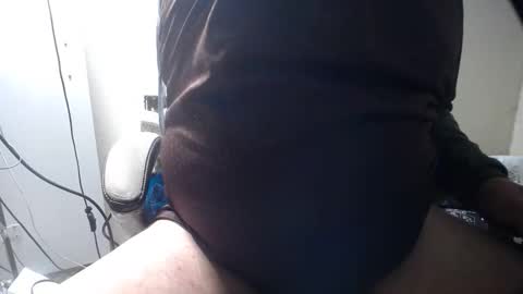 Snapshot of luvs2kiss chatting on January 2026 09:41:01 PM luvs2kiss online show from January 2026 09:41:01 PM