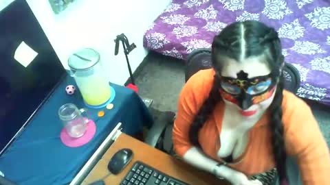 Snapshot of luxdasilva chatting on June 2026 07:04:02 PM luxdasilva online show from June 2026 07:04:02 PM