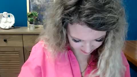 Donna online show from May 2026 06:31:02 AM