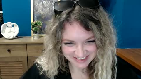 Donna online show from May 2026 07:05:01 AM