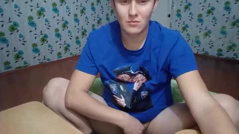 Mike online show from November 2025 09:31:01 PM