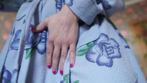 Sophie online show from December 2024 09:53:02 AM