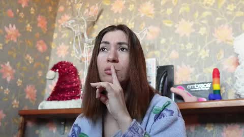 Sophie online show from February 2025 11:22:01 AM