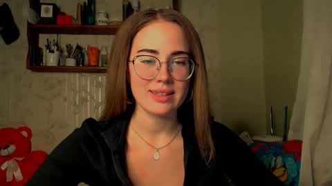 Katie online show from November 2025 08:22:02 PM