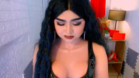 Snapshot of luxsasha chatting on March 2026 04:13:01 PM Sasha Blaire online show from March 2026 04:13:01 PM