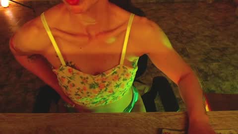 Liss online show from April 2026 02:31:01 AM