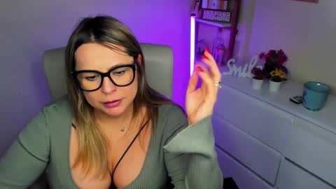 Diana online show from February 2025 06:09:02 PM