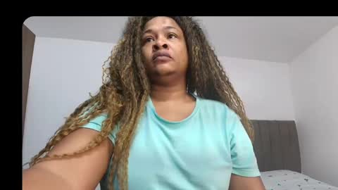 Snapshot of luxy_benet chatting on June 2026 10:50:02 AM Big Benet online show from June 2026 10:50:02 AM