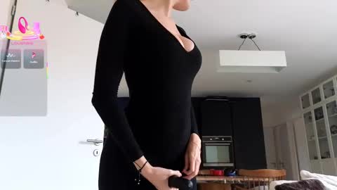 Snapshot of luxymin chatting on March 2025 01:23:02 PM Luxymin online show from March 2025 01:23:02 PM