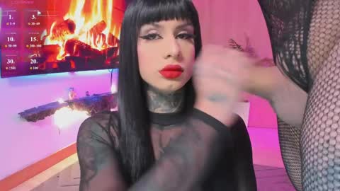 Lucy and Kristhy online show from March 2026 02:39:02 PM