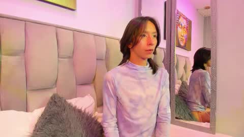 luy_star_ online show from November 2025 04:02:02 AM