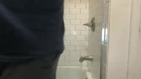 lvguynextdoor440656 online show from February 2026 03:11:01 AM