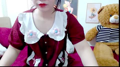 Snapshot of ly_ly2005 chatting on December 2025 06:51:01 AM im mai online show from December 2025 06:51:01 AM