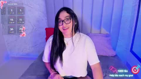 Snapshot of lya_dubois_ chatting on June 2026 10:03:02 PM LYA DUBOIS online show from June 2026 10:03:02 PM
