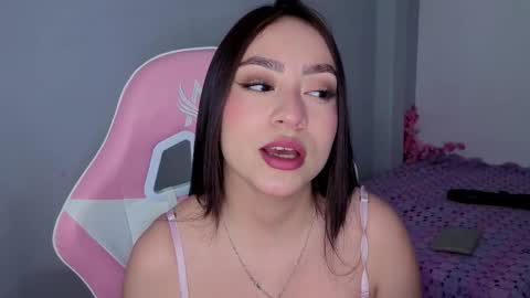  Lya  online show from November 2025 06:54:01 PM