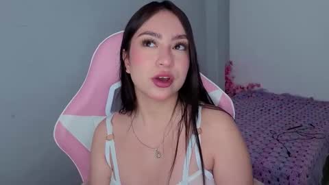  Lya  online show from December 2025 03:29:01 PM