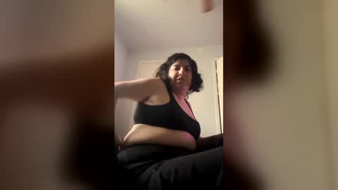 Snapshot of lydiasheer chatting on June 2026 08:47:01 PM lydiasheer online show from June 2026 08:47:01 PM