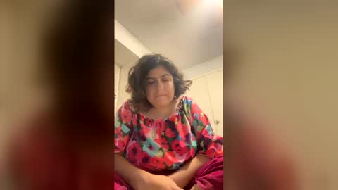 Snapshot of lydiasheer chatting on June 2026 02:01:02 AM lydiasheer online show from June 2026 02:01:02 AM