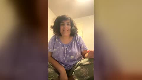 Snapshot of lydiasheer chatting on June 2026 03:53:02 AM lydiasheer online show from June 2026 03:53:02 AM