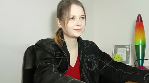 Snapshot of lydiasunny chatting on November 2025 07:26:02 PM Lydia online show from November 2025 07:26:02 PM