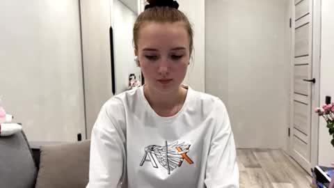 Snapshot of lydiatrowell chatting on October 2025 12:17:01 PM Carolina online show from October 2025 12:17:01 PM