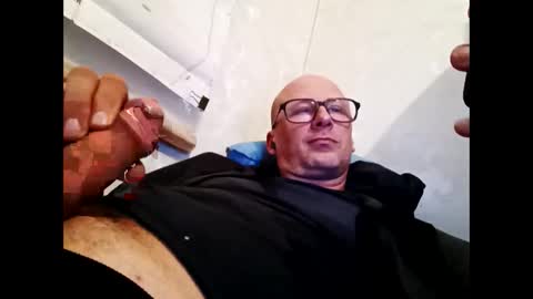 Alex online show from March 2025 09:11:02 PM