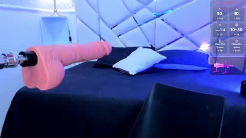 Lyen Rae  online show from February 2026 08:02:02 AM