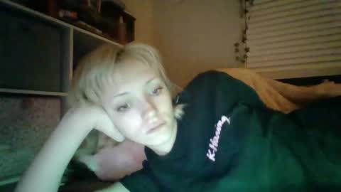 lylahsweets online show from February 2026 02:19:02 AM