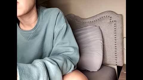 Snapshot of lylajades chatting on December 2024 02:58:02 AM Olivia online show from December 2024 02:58:02 AM