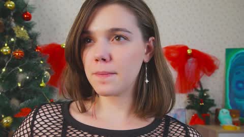 Snapshot of lyle_art chatting on December 2024 09:54:02 AM hi im Lyle online show from December 2024 09:54:02 AM