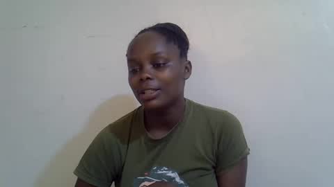 Snapshot of lyn_anna chatting on April 2026 08:17:01 AM lyn_anna online show from April 2026 08:17:01 AM