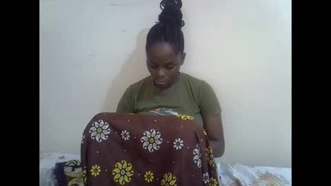 Snapshot of lyn_anna chatting on May 2026 11:40:01 AM lyn_anna online show from May 2026 11:40:01 AM