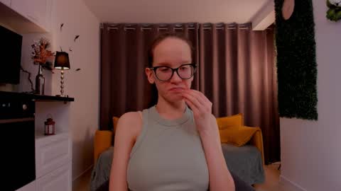 Sara online show from March 2025 01:21:01 AM