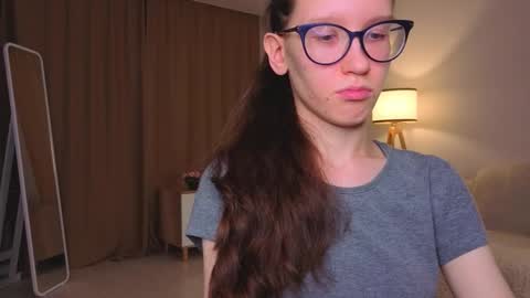 Sara online show from December 2025 05:18:02 PM