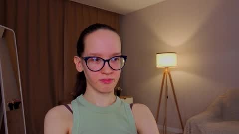 Sara online show from March 2026 05:07:02 PM