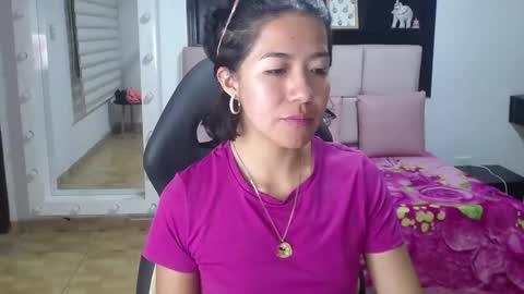 lynn_turner_ online show from February 2026 08:12:01 PM