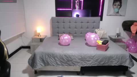 Snapshot of lynn_turner_ chatting on April 2026 12:15:02 PM lynn_turner_ online show from April 2026 12:15:02 PM
