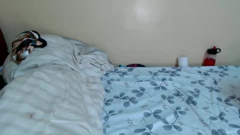 lyenne online show from November 2025 03:05:01 AM