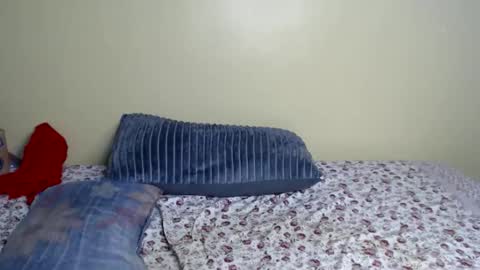 Snapshot of lynnesee chatting on March 2026 06:08:02 AM lyenne online show from March 2026 06:08:02 AM