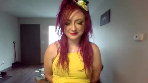 Lynn  online show from March 2026 05:49:01 PM