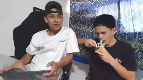 lyon_wiliamss online show from January 2026 02:11:02 PM