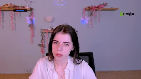 lyra_desire online show from May 2026 08:32:02 AM