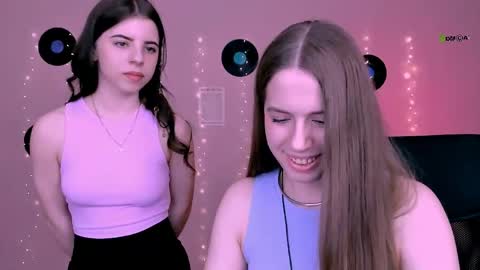 lyra_desire online show from May 2026 08:33:01 AM