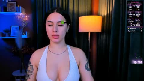Snapshot of lyra_donna chatting on May 2026 09:13:01 PM lyra donna online show from May 2026 09:13:01 PM