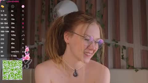 Snapshot of lyra_thenymph chatting on June 2026 12:15:01 AM Lyra online show from June 2026 12:15:01 AM
