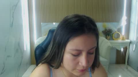 Snapshot of lyrafrost_s chatting on May 2026 12:31:02 PM lyrafrost_s online show from May 2026 12:31:02 PM
