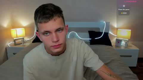Snapshot of m0neyken_ chatting on July 2026 02:51:02 AM m0neyken_ online show from July 2026 02:51:02 AM